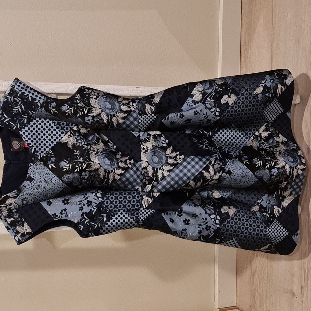 Vince Camuto Dress